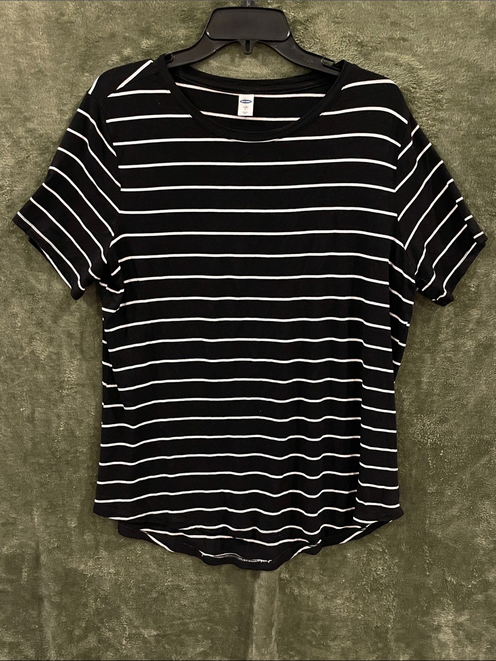 Old Navy Black and White Striped Short Sleeve Tee